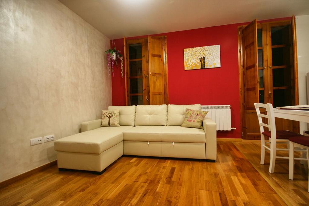 El Mirador Del Rioja, Zona Laurel Apartment โลโกรโญ ภายนอก รูปภาพ