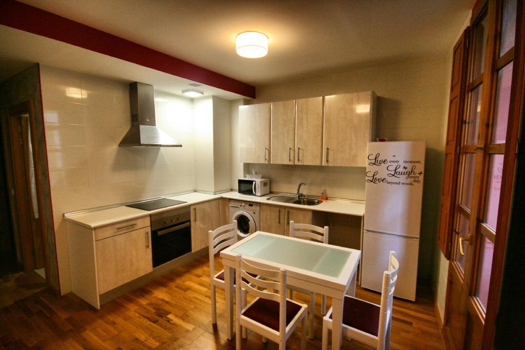 El Mirador Del Rioja, Zona Laurel Apartment โลโกรโญ ภายนอก รูปภาพ