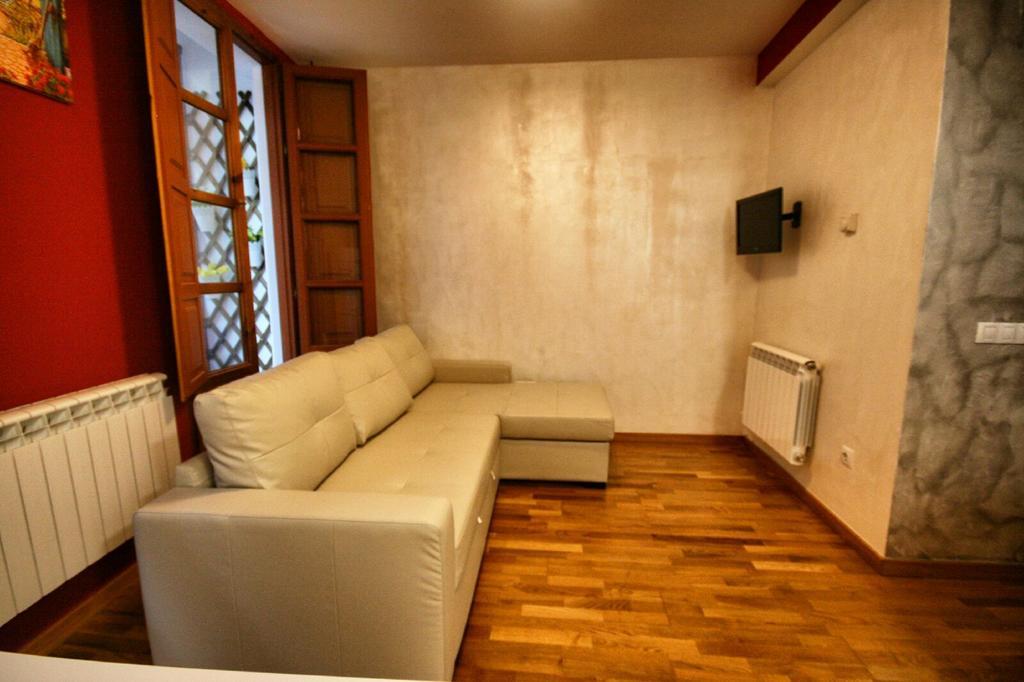 El Mirador Del Rioja, Zona Laurel Apartment โลโกรโญ ภายนอก รูปภาพ