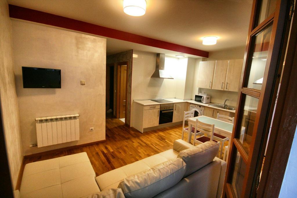 El Mirador Del Rioja, Zona Laurel Apartment โลโกรโญ ภายนอก รูปภาพ
